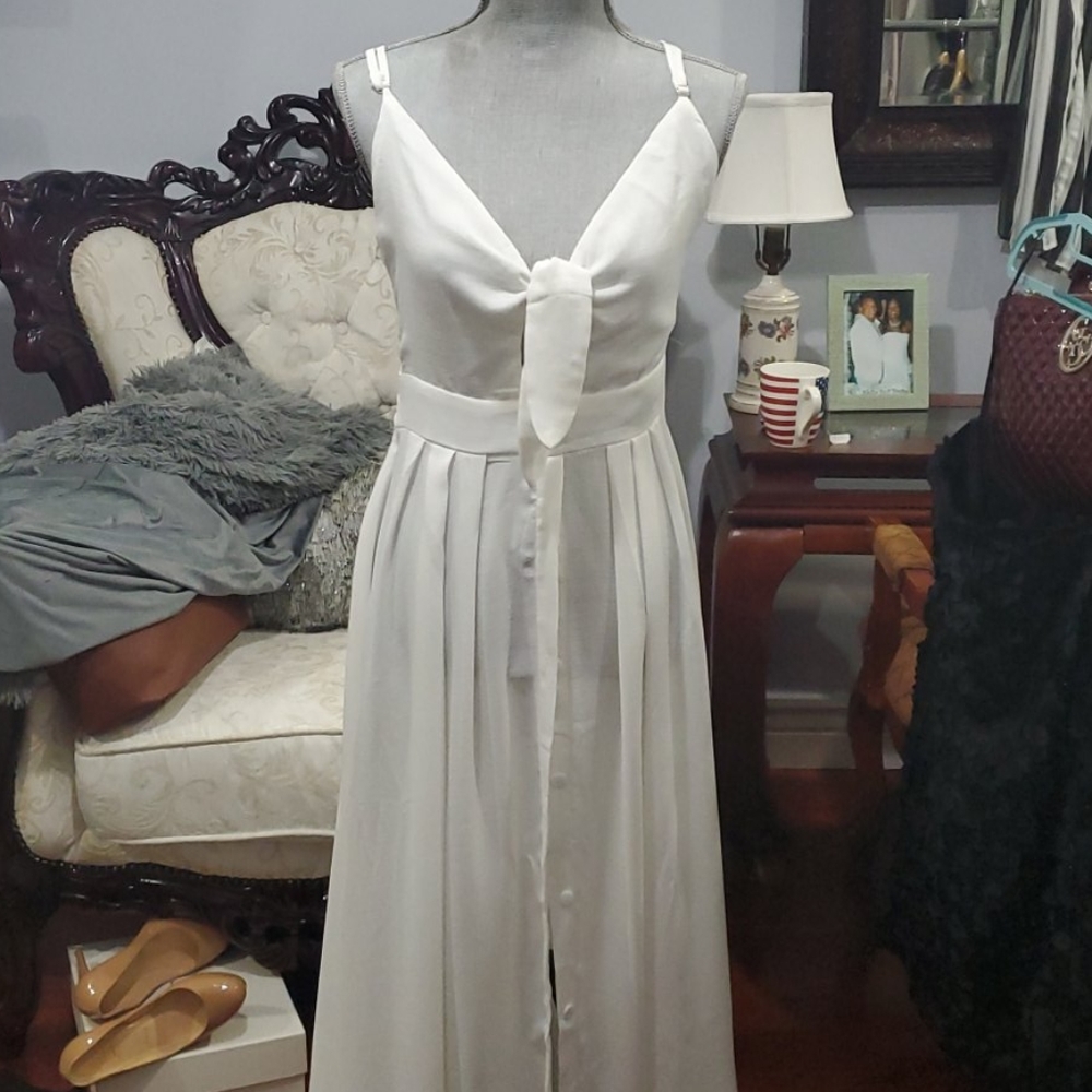 Dress - Picture 2 of 5